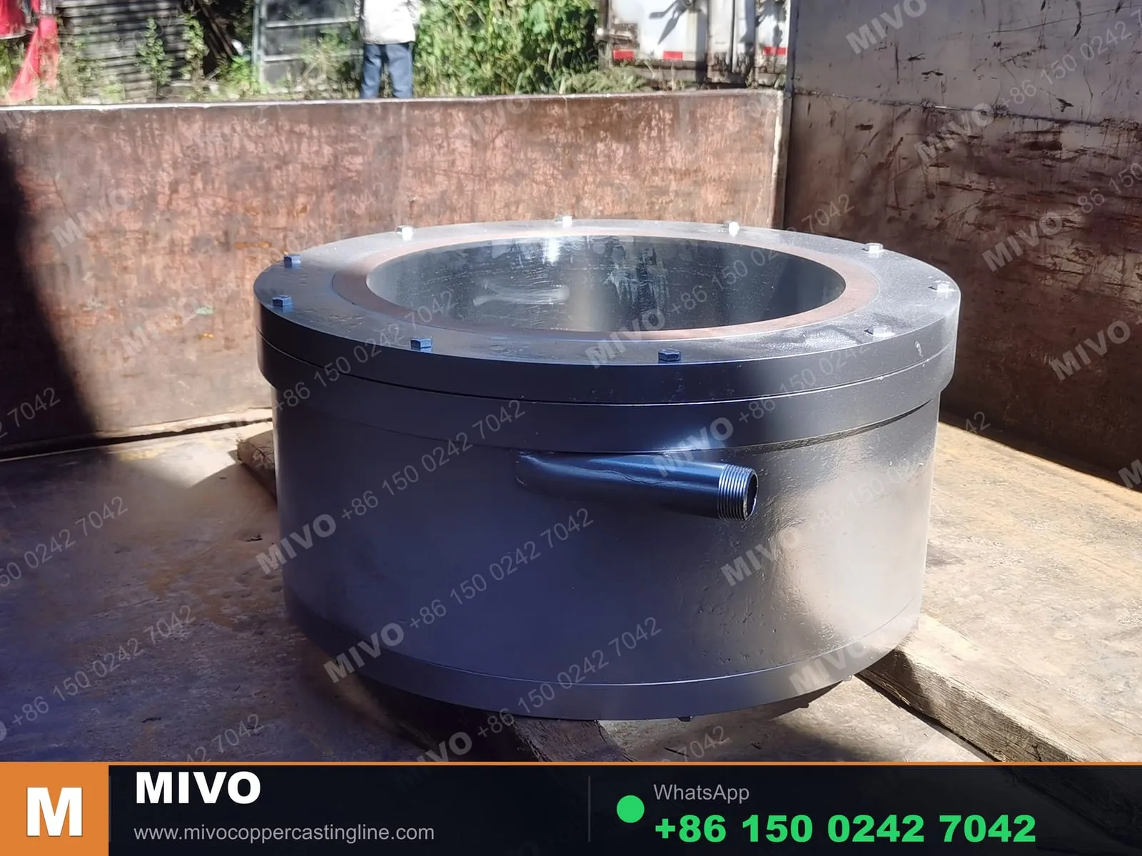 Copper casting auxiliary equipment — graphite mold assembly