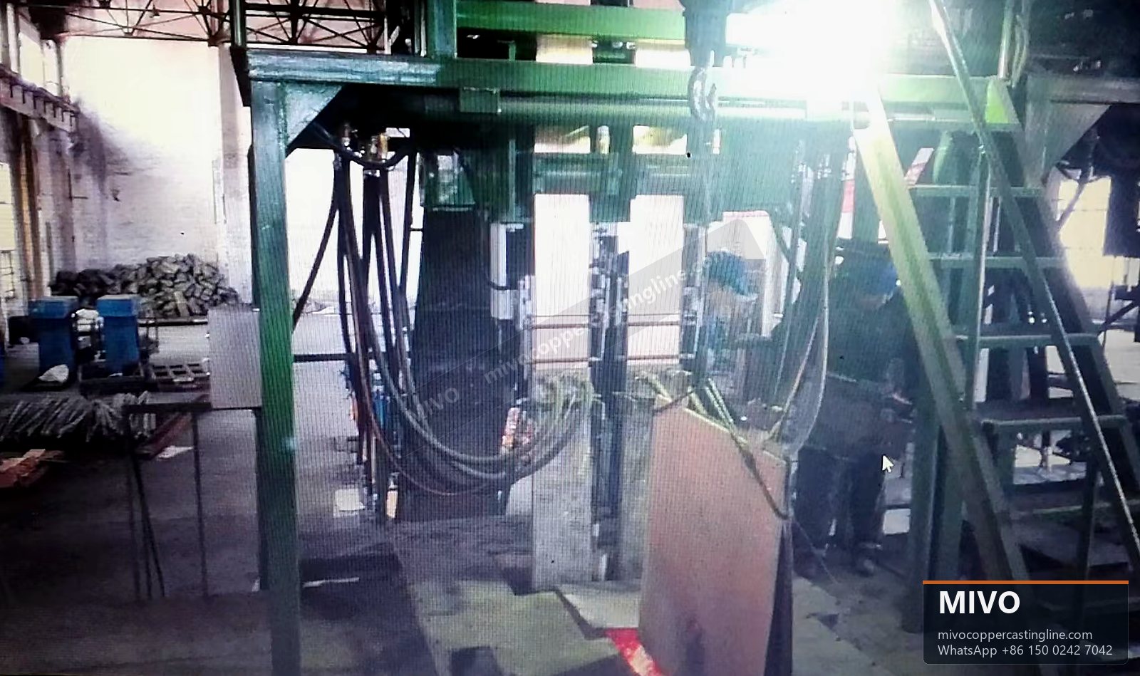 Copper busbar upward continuous casting withdrawal equipment